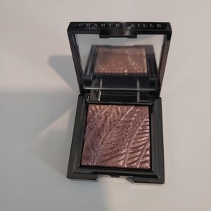 Chantecaille Luminescent Eye Shade Pangolin